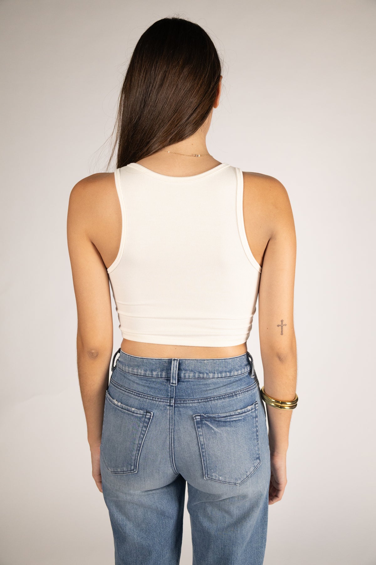 THE KEYHOLE TANK